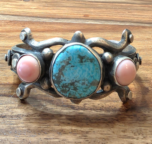 Chimney Butte Sterling Silver Turquoise And Pink Conch Shell Cuff Bracelet 77.2g