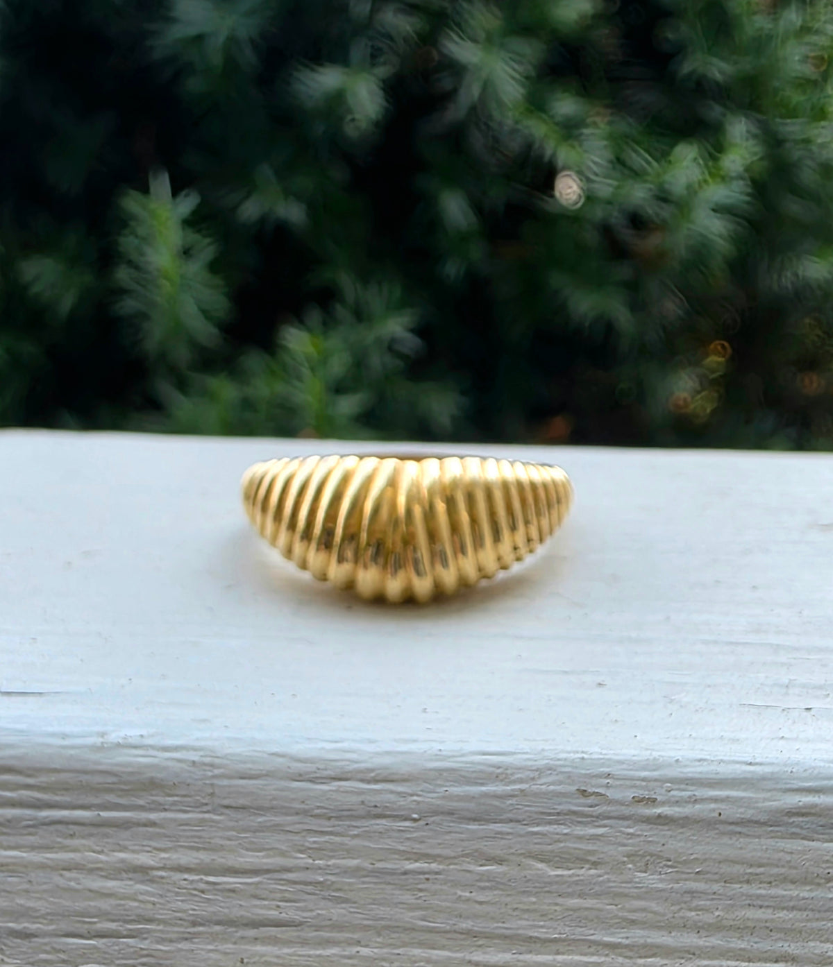 Vintage 14k Yellow Gold Scalloped Dome Ring, Shrimp Ring