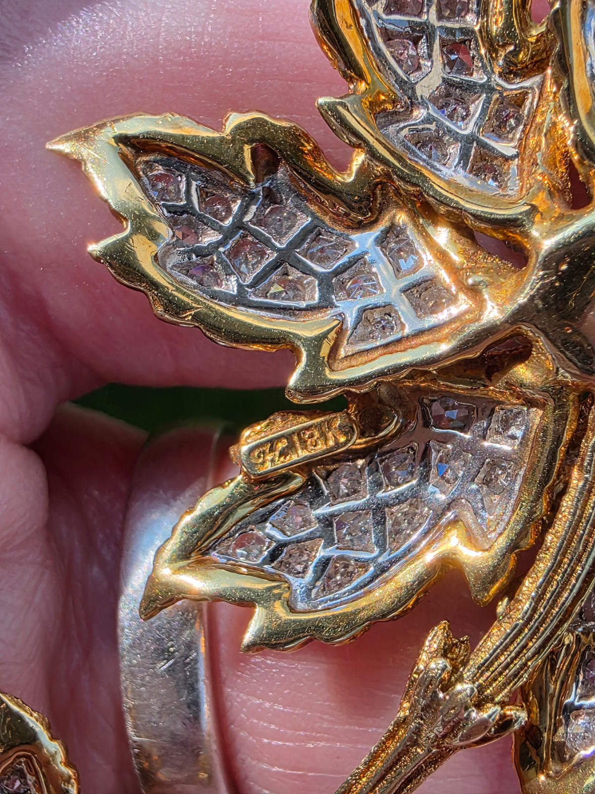Vintage 1950s 18k Gold & Diamond Articulated Poinsettia Brooch